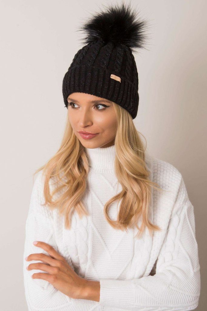 Sapka model 187442 Rue Paris