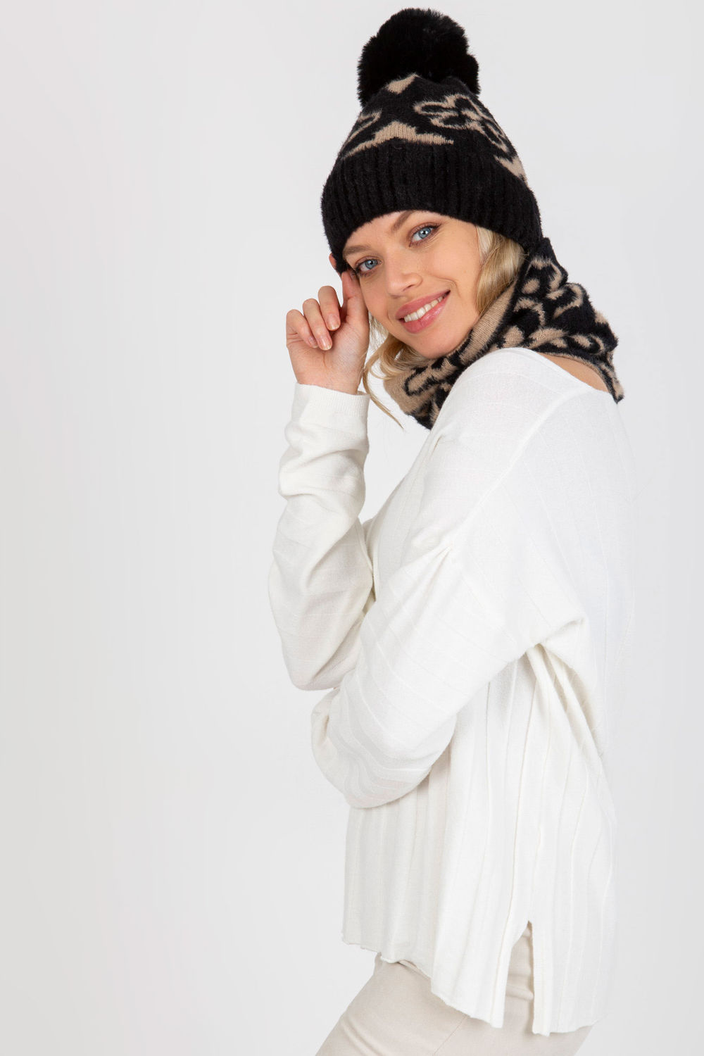 Sapka model 185916 AT - Image 2